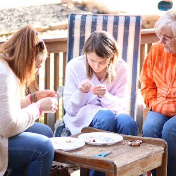 Meet your Posher, Hannah for Paws - Picture 8 of 16